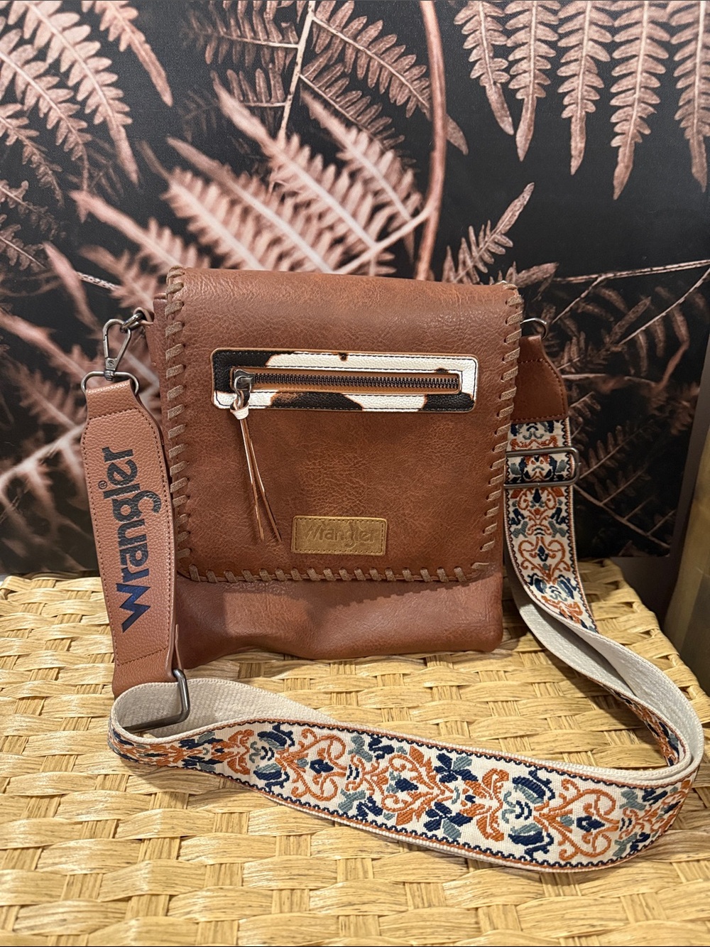 Wrangler Tan/Brown Crossbody Messenger with Patterned Strap